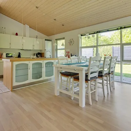 Tatil Evi Three-bedroom Holiday In *